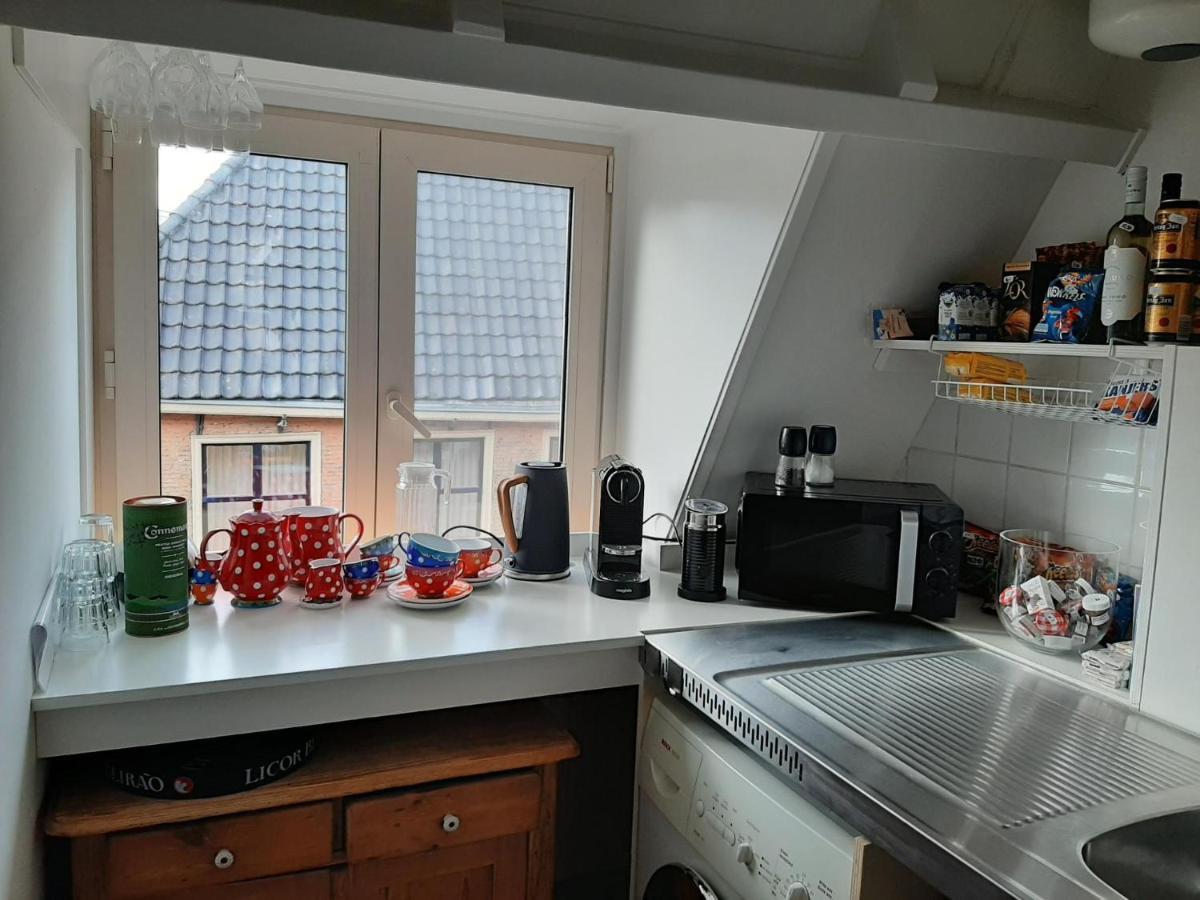 Logement Het Herenwaltje Леэварден Экстерьер фото